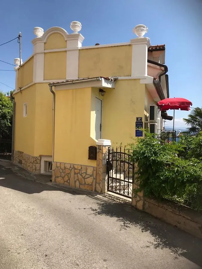 Amorino Apartman Studio Opatija 0*,
